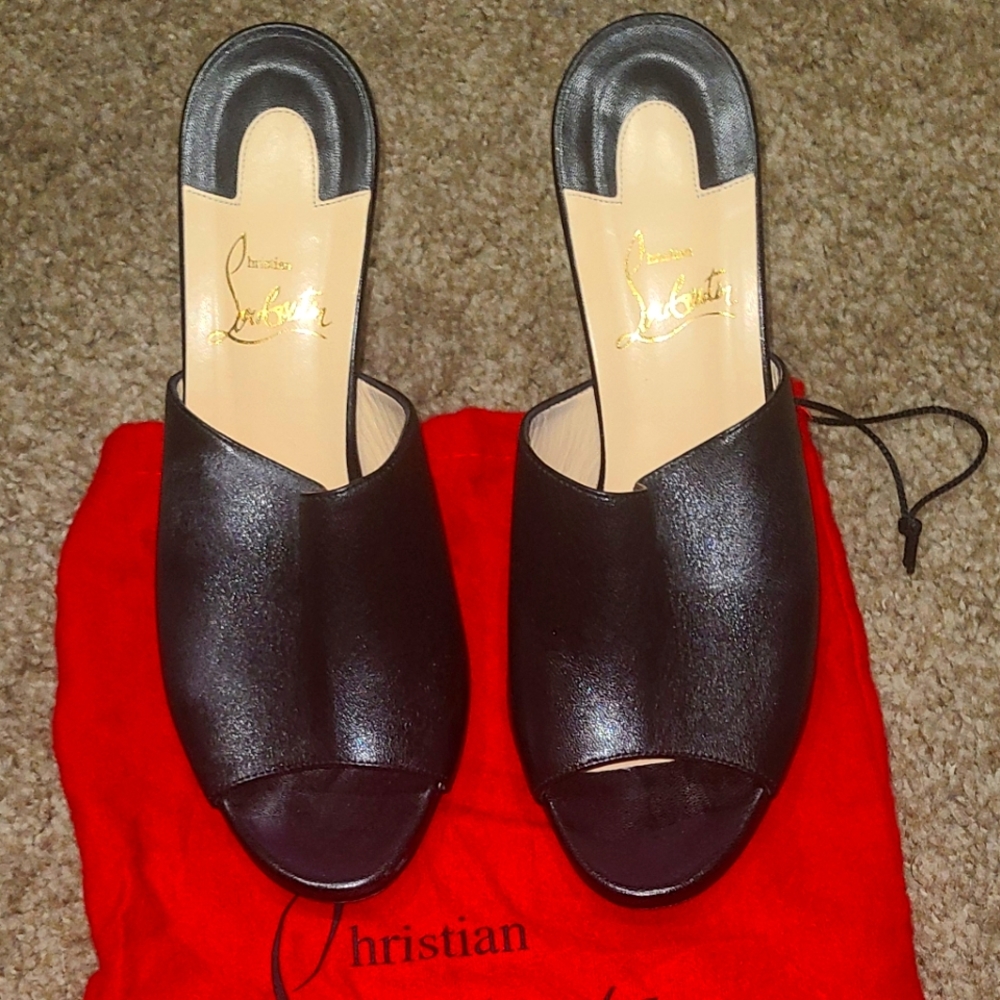 CHRISTIAN LOUBOUTIN Pigamule Leather Mules